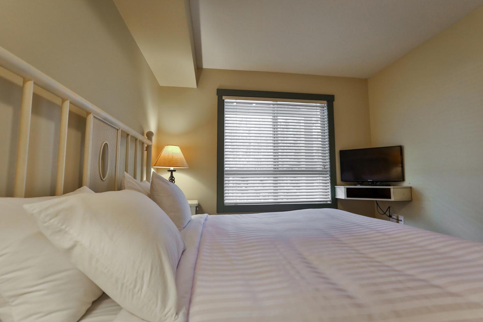Aurora Townhomes By Stayin Panorama Habitación foto