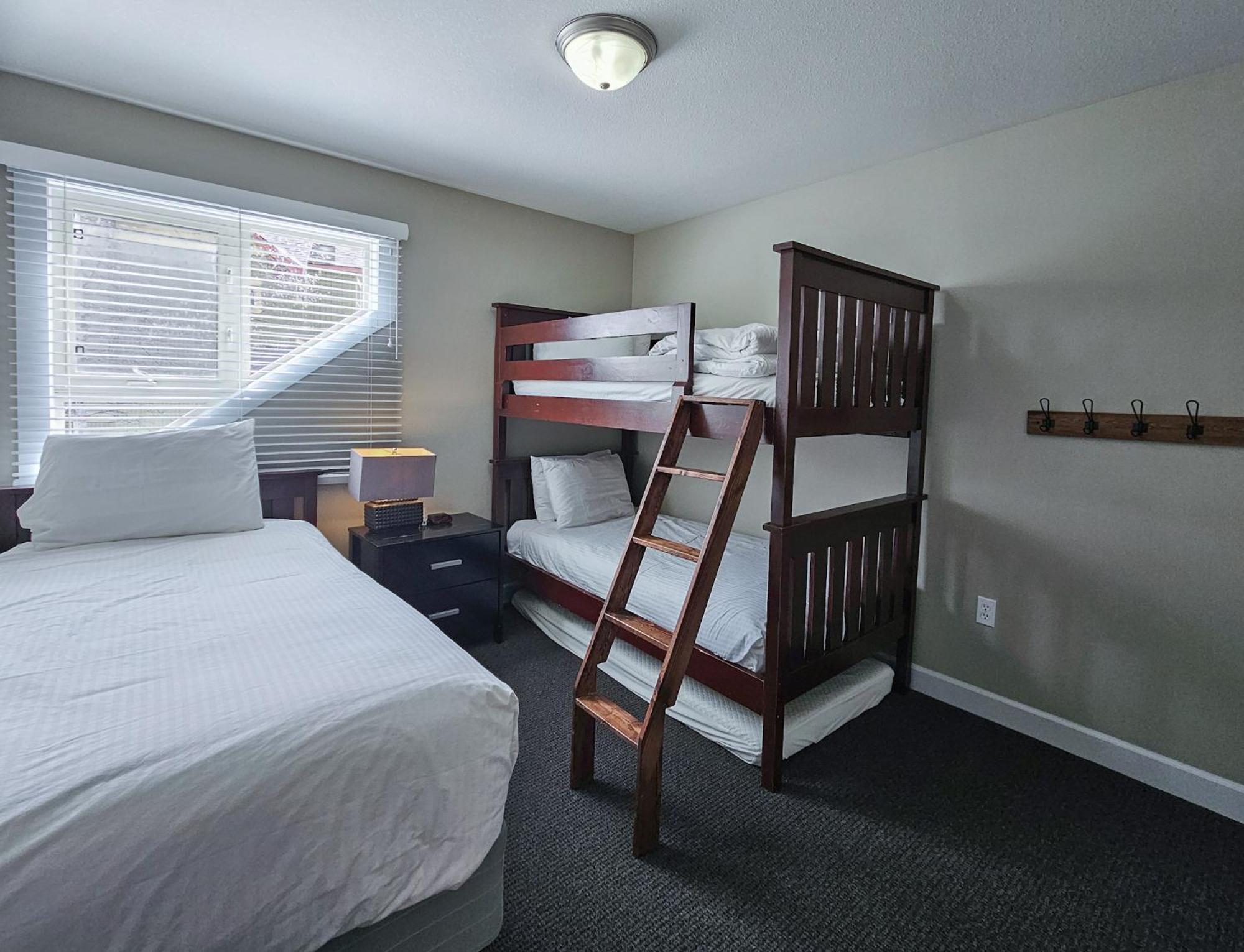 Aurora Townhomes By Stayin Panorama Habitación foto